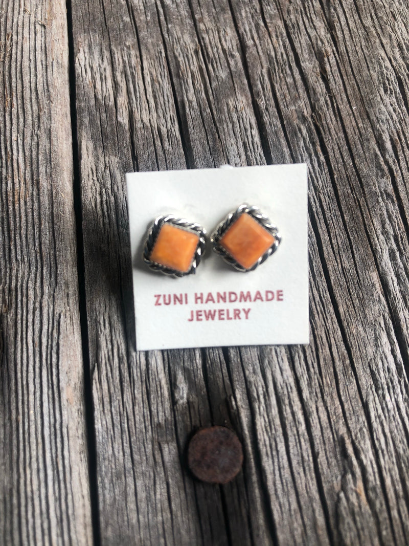 Naranja Spiny Oyster Earrings